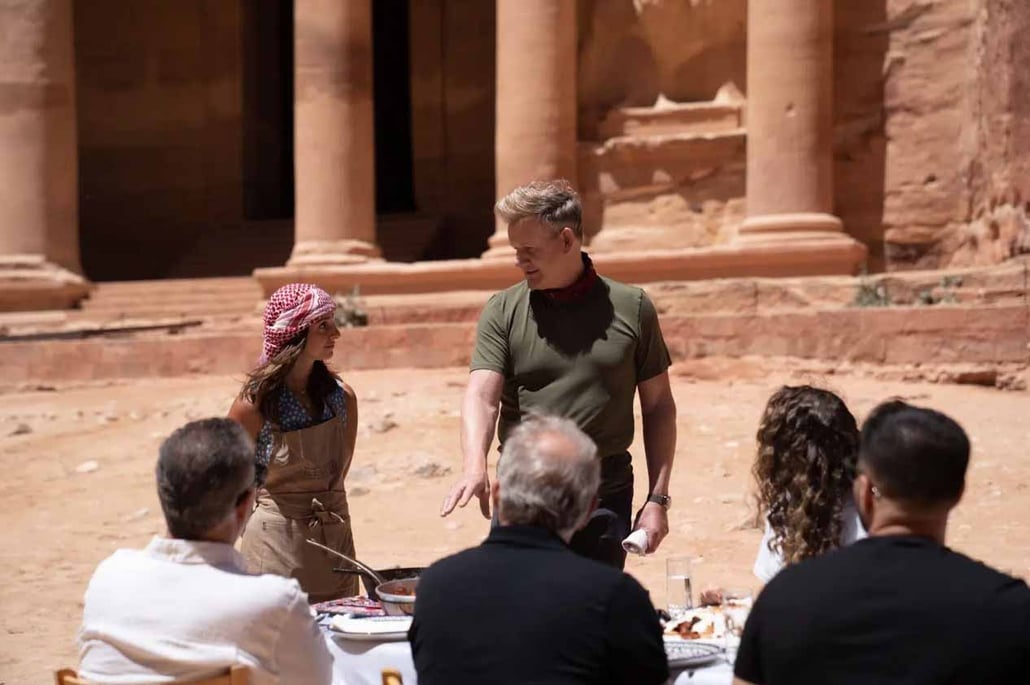 Haddad and Ramsay in Petra; photo credit: https://shorturl.at/hrR9x