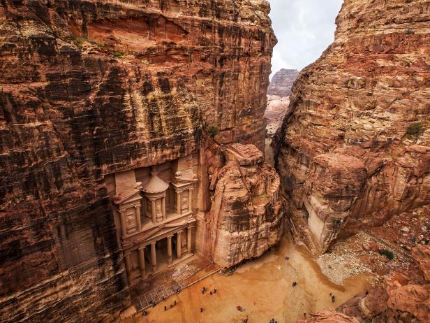 carved-city-over-view-petra-jordan.jpg.rend.tccom.616.462.jpeg